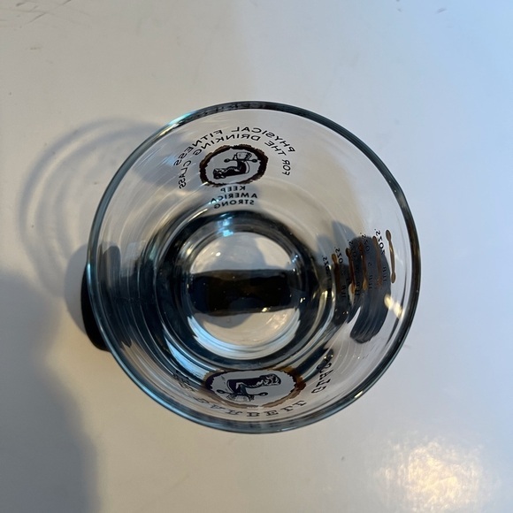 « The Barbell Glass » Physical Fitness for the Drinking Class - Picture 5 of 7